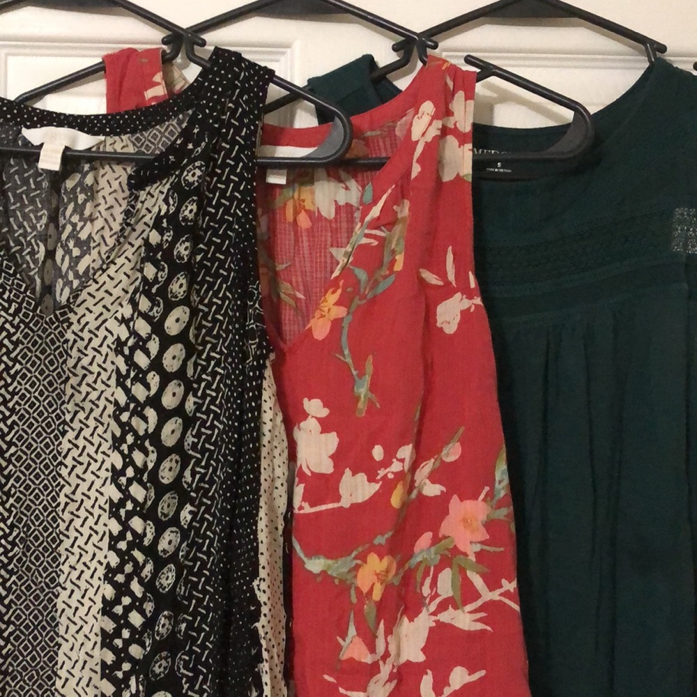 sleeveless maternity blouse bundle XS